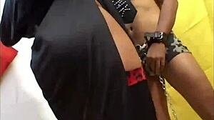 Garota de Programa Tortura Cliente e Libera a Bucetinha