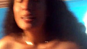 Nena cachonda explores amateur mexican desires