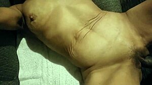 Thot in Texas - Raw Homemade Ebony Threesome Action!