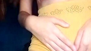 Gabriela venezolana in sensual moment