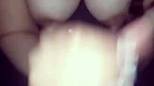 manoseo de tetas con buena paja hasta el final 😋