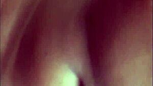 Comendo a novinha gostosa na favela, ela e tao cute