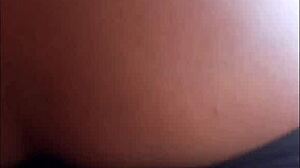 Comendo a novinha gostosa na favela, ela e tao cute