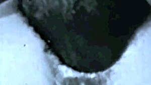 Sötét lámpás vintage interracial vallomásokat hoz titkos életből