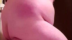maîtresse totally owns her submissive slave today