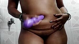 Sexy Indian Girl In A Stunning Pose