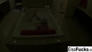 elsa jean intriguingly shows her hotel room and personal features
