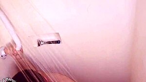 남자가 몰래 BBW 틴 18+ 자위 녹화해