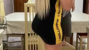 Boss drinks cum from small cock employee in quickie