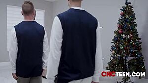 milf fosters teen in her body