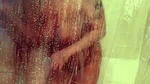 Mandeezy4u2 Showers With Brunette Wife Masturbating