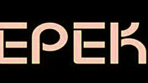 Sarah Rosa Suckles Alexx Blackout's Dick On Christmas!