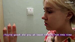 Teen rider hårdt i missionary og cowgirl for intens nydelse