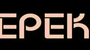 Sarah Rosa Suckles Alexx Blackout's Dick On Christmas!