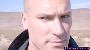 Anal Blonde Montok di Kostum Final Fantasy