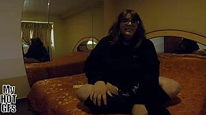 Mimi’s huge Latina ass shines in first-time clip