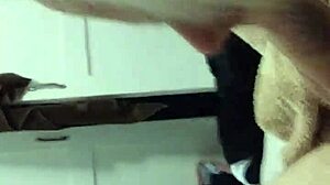 Johnny gets some head from the blonde, it's so good! 😍