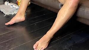 Snow Deville's Squirting Contrasts With Deepthroat Submission