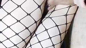 Slender girlfriend in skirt and stockings fucked standing with cum inside?