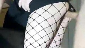 Slender girlfriend in skirt and stockings fucked standing with cum inside?