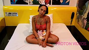 Young Athena Queen in hentai adventure.