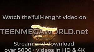 Beauty-Angels - Lana Rose brinca com a buceta durante estudo