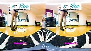 Vr 3d foot girl trailer shoeplay crushing nylons high heels sneaker virtual reality psvr