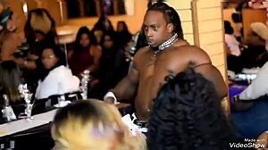 male strippers aren't gay