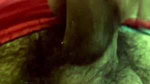 Stunning Lesbian Pussylicking in Hot Threeway Action!