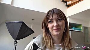 Nemški skavt - Trd analni seks za Kristin na pravem denarnem kastingu