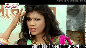 bhojpuri song featuring hot nipple show