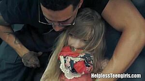 slutty teen 18+ didnt mind the rough bdsm in the car