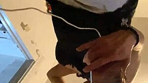 anna maria mature latina sexy dominican milf in booty shorts