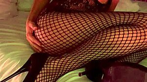 Intriguing solo pleasure session