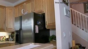 Ona je toliko u posestrima, čista opsesija