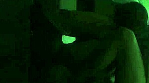 pareja garchando en un cyber de buenos aires, voyeur style, so hot and intense.