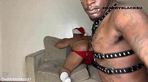 santa fucks browny elf 🎅