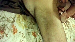 Watch the ex milf sucking it really good in this homemade video.