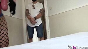 Harley Quinn cosplayer picks up guys for street blowjobs!