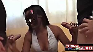 mulata with angry boyfriend and did something - amanda lins - frotinha porn star