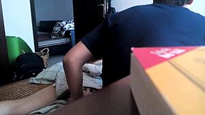 看看这个越南男友的隐藏摄像头偷拍的刺激行动！ 📹