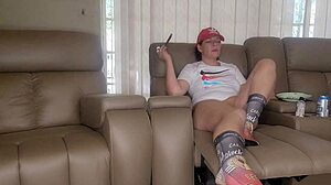 Smoking stepsis caught in mutual masturbation with small tits