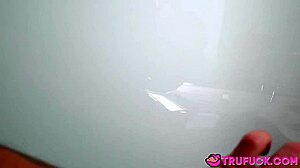 Touch my big ass, Jamie Jett