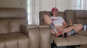 Smoking stepsis caught in mutual masturbation with small tits