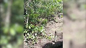 Fiquei De Pau Duro Na Trilha E Metemos Num Local Abandonado! Sensual Outdoor Fuck!