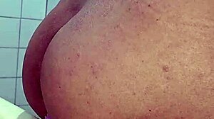 It hurts but feels good when fully entered