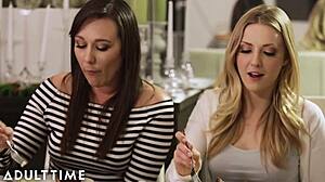 Uh, ujjal baszom ezt a csaló háziasszonyt, amíg mindenhol spriccel