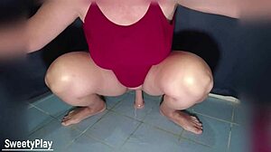 She grabbed a huge dildo for anal play as the milf amateur squirted pee in homemade orgasm.