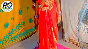 Bhabhi Desa Desi Buka Saree Buat Colmek Intens dan Aksi Keras