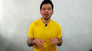 Young twink with 21cm cock fucks taco seller in warehouse